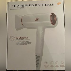 T3 Featherweight Styleplus Professional Hair Dryer